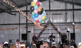 phmknewyear balloon dancing p2
