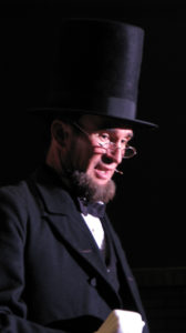phmkLincolncloseup