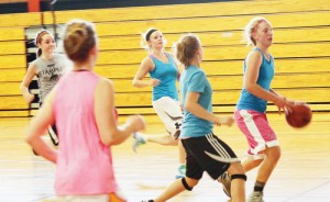 phmkgirls bball practice