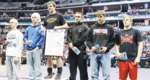 phmktj on podium