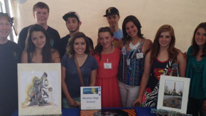 phMKMHSStudentsAtCherryCreekArtFest