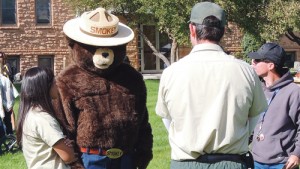phMKWILDSmokeyTheBear