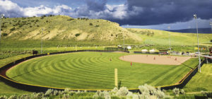 sptphmkCoedSoftballBeginsInMeeker